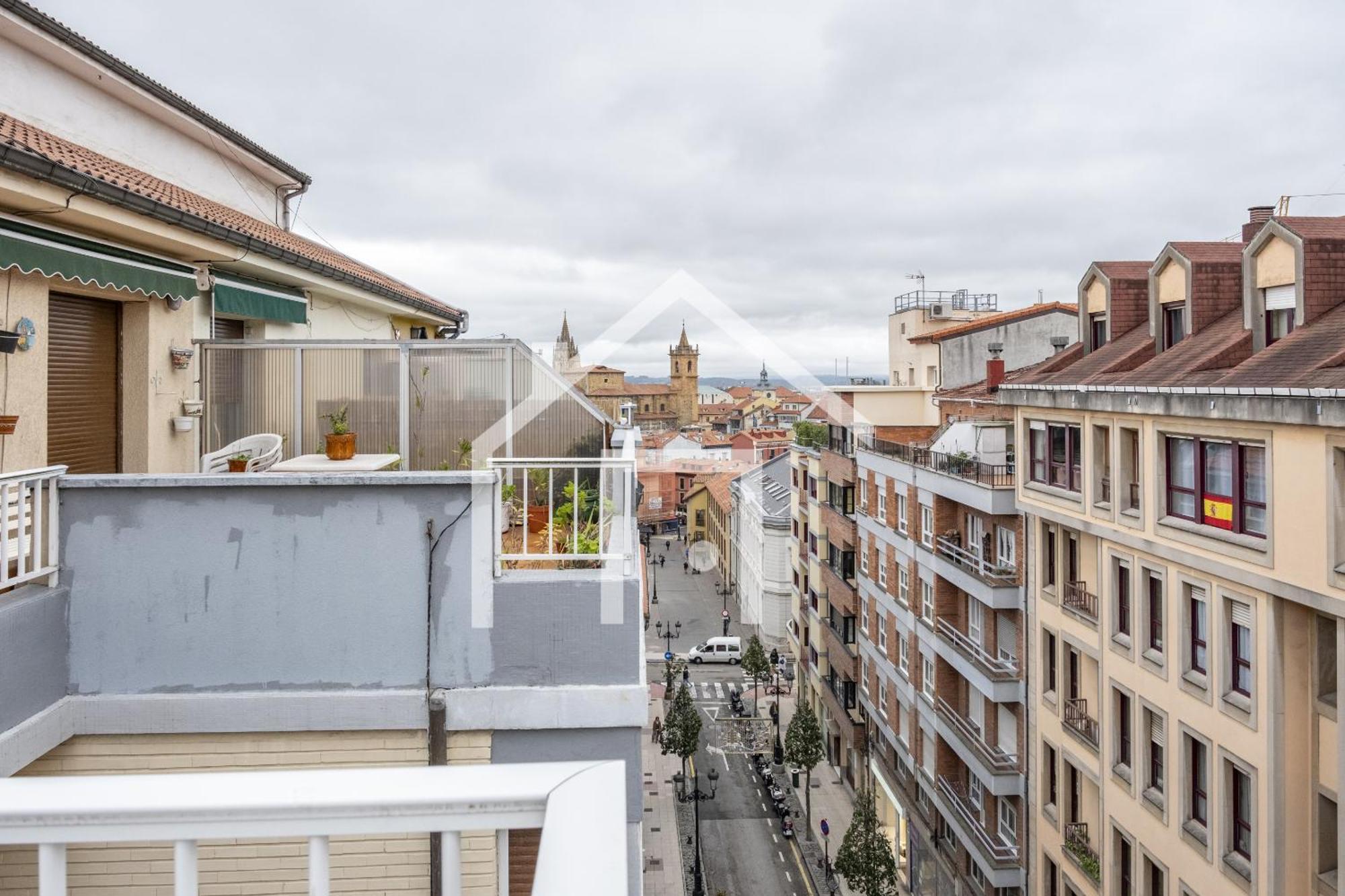 Atico Quintana II - Con Terraza, En El Centro Con Wifi Y Garaje Apartamento Oviedo Exterior foto